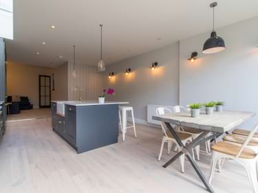 6 bed house, Adelaide Road, London, London, W13 9EB