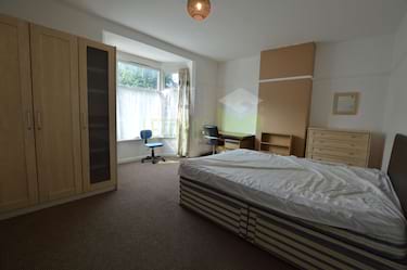 5 bed house, Brazil Street, Aylestone, Leicester, LE2 7JA