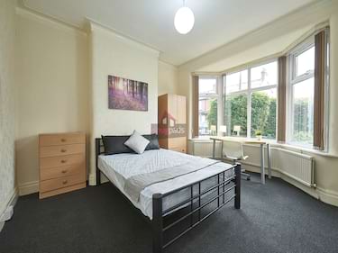 4 bed house, Salford, Manchester, Salford, M6 7FN