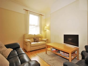 3 bed house, Off Princes Avenue, Liverpool, Liverpool, L8 8AP