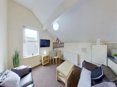 2 bed flat, Salford, Manchester, Salford, M6 7EW