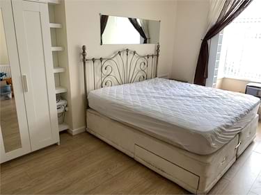 5 bed house, Rhondda Street, Mount Pleasant, Swansea, SA1 6EU