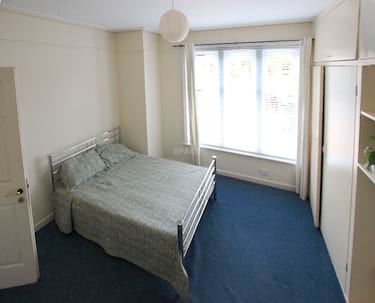 9 bed house, Upper Redlands Road, University, Reading, RG1 5JJ