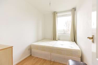 1 bed flat, Bonner Street, Bethnal Green, London, E2 0QR