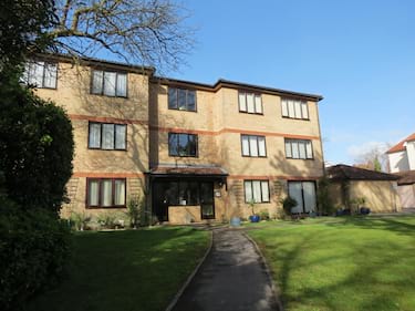 1 bed flat, 15 Knole Road, Bournemouth, Bournemouth, BH1 4DH