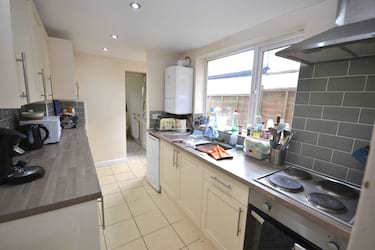 3 bed house, Crescent Road, University, Reading, RG1 5SP