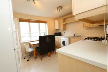 1 bed house, Perchfoot Close, Parkside, Coventry, CV1 2UB