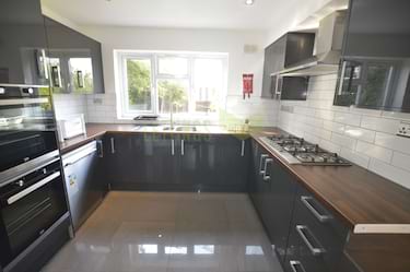 6 bed house, Great Arler Road, Knighton, Leicester, LE2 6FF