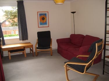 2 bed house, St Leonards Court, Leicester, Leicester, LE2 1XR