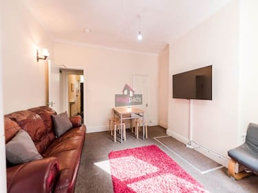 4 bed house, Salford, Salford, Salford, M6 6AL