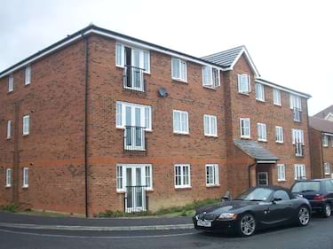 3 bed flat, Richard Street, Hertfordshire, Hatfield, AL10 9GP