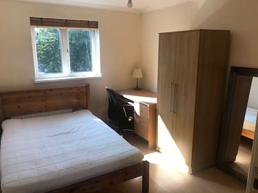 4 bed flat, Hungerford Road, Caledonian, London, N7 9LD