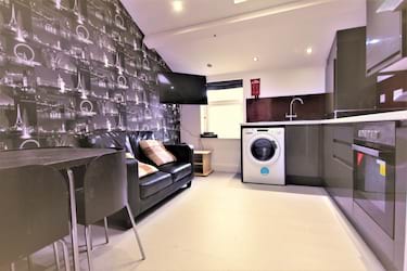 4 bed flat, Friargate, Preston, Preston, PR1 2EE