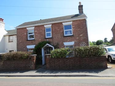 5 bed house, Winton, Bournemouth, Bournemouth, BH10 4AS