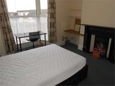 4 bed house, Bayview Terrace, Brynmill, Swansea, SA1 4LT