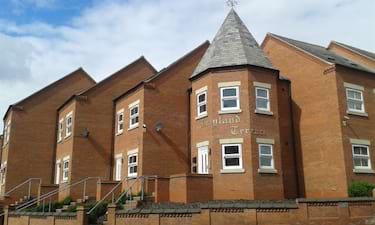 2 bed flat, Brayland’s Terrace, Monks Road, Lincoln, LN2 5PZ