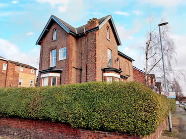 2 bed flat, Derby Road, Withington, Manchester, M14 6UN