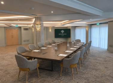 Bernwood Park Hotel