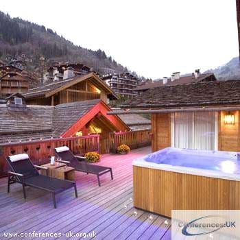 Hot tub