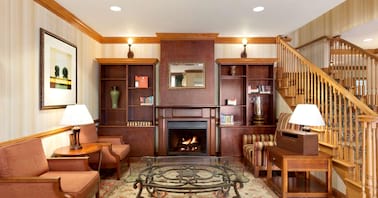 Country Inns and Suites By Carlson Elyria