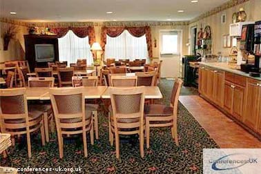 breakfast room