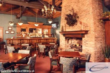 high timber lounge