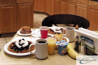 hot breakfast