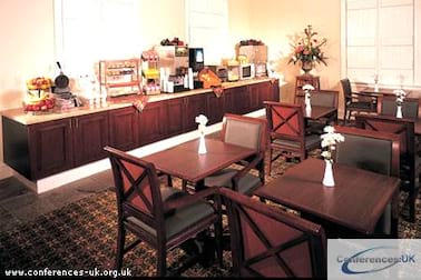 breakfast lounge
