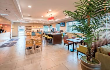 Country Inns and Suites Rochester North