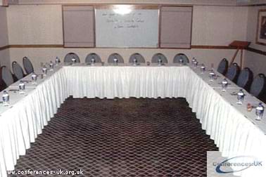 meeting room ushape setup