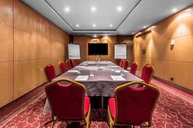 Courthouse Hotel London