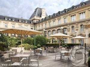 Crowne Plaza Paris-Republique