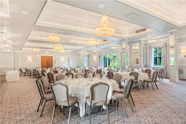 Down Hall Country House Hotel