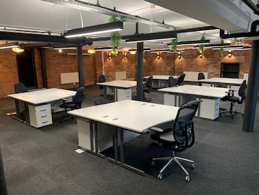 Earl Business Centre