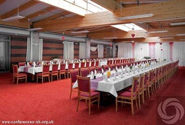 Banquet Room Amber