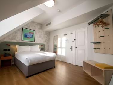 Garner Hotel Reading City Centre