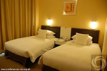 Gloria Plaza Hotel