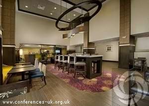 Hampton Inn and Suites Buffalo Airport