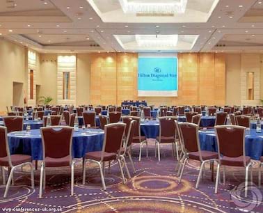Ballroom - Cabaret Setup
