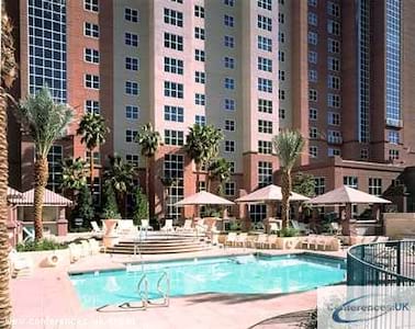 Hilton Grand Vacations Club at the Flamingo- Las Vegas