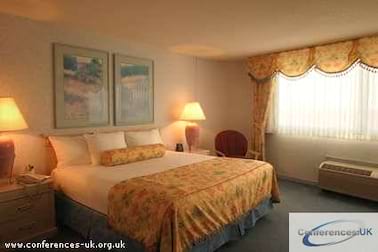 Hilton Oak Lawn