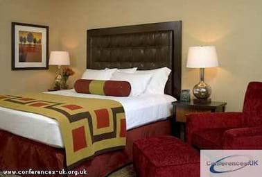 Hilton Promenade at Branson Landing