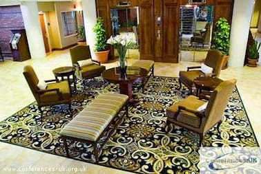 Hilton Suites Lexington Green