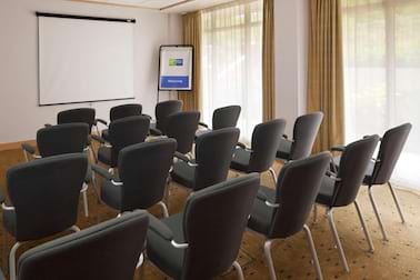 Holiday Inn Express Birmingham Redditch