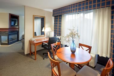 Holiday Inn Manchester Airport NH