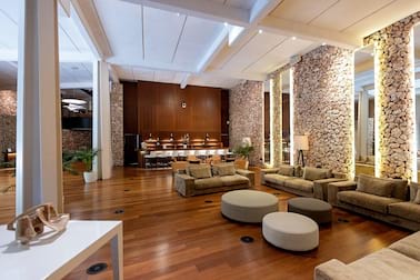 Hospes Maricel