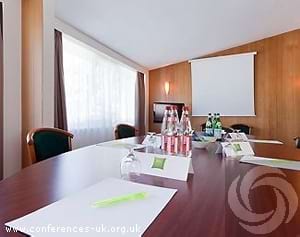 Ibis Styles Macon Saint Albain La Salle Hotel