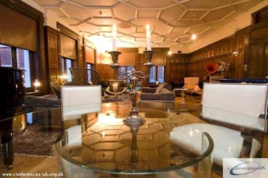 The Appartment