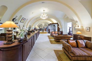 L!NDNER Hotel Prague Castle
