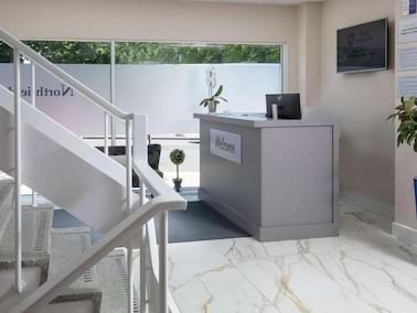 NORTHFIELDS EALING HOTEL